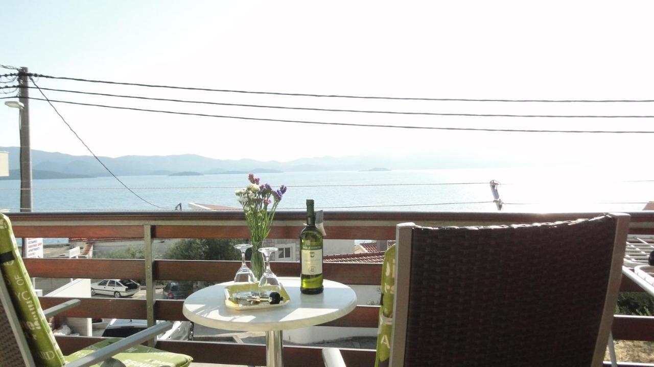 Holiday Home Apartment Tedo Klek Exterior photo
